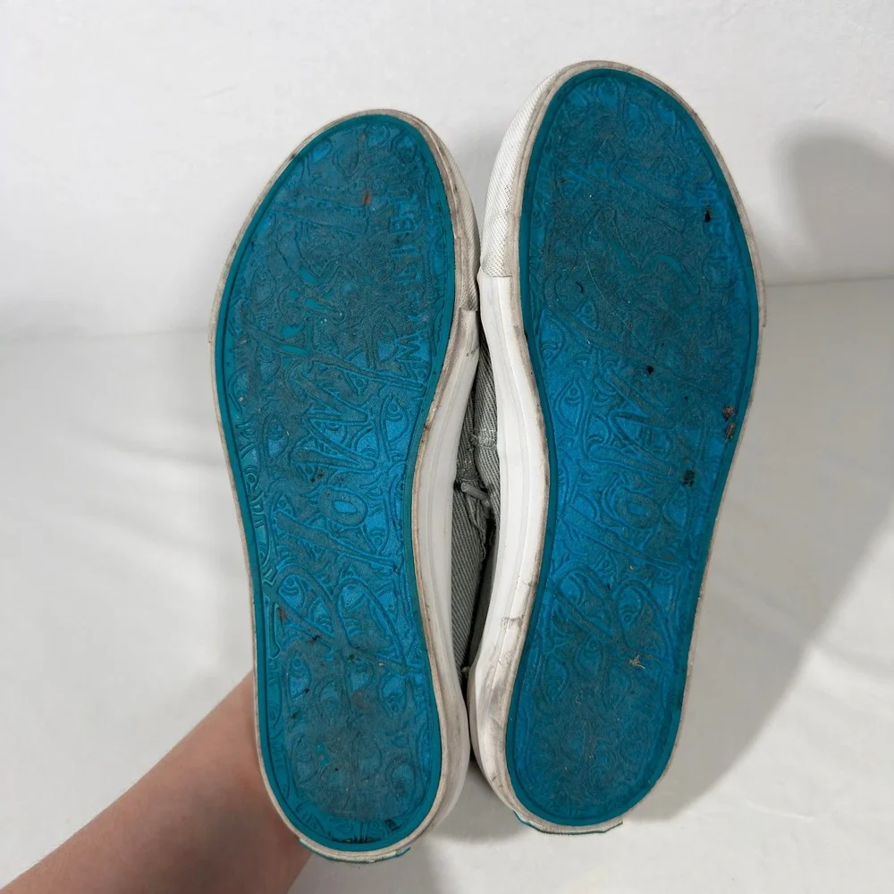Blowfish Malibu Marley Grey Distressed Canvas Slip On Sneakers Womens Size 8